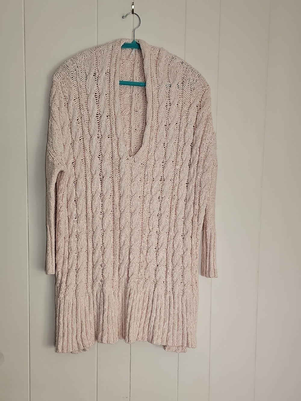 Free People Easy Cable Knit Sweater in Pale Pink•Size Small•EGUC - Picture 10 of 12